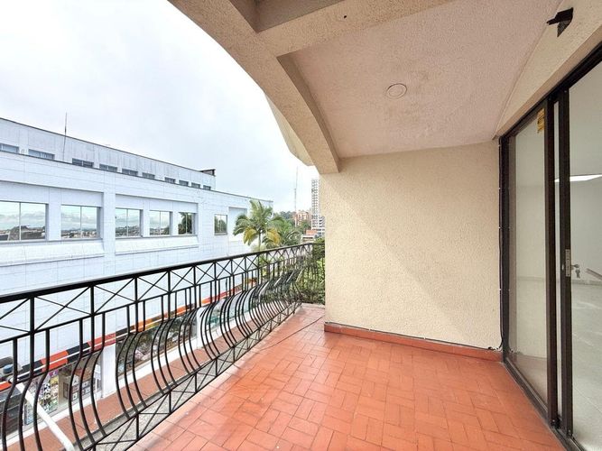 Oficina en arriendo en San Jose Sur, Pereira, 46 m² · foto 7 de 9