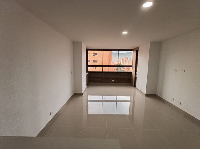 Apartaestudio en arriendo en Laureles, Medellín, 42 m² · foto 5 de 11
