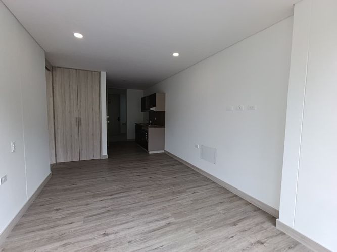 Apartamento de 1 alcoba en arriendo en Loma Del Escobero, Envigado, 63 m² · foto 7 de 20