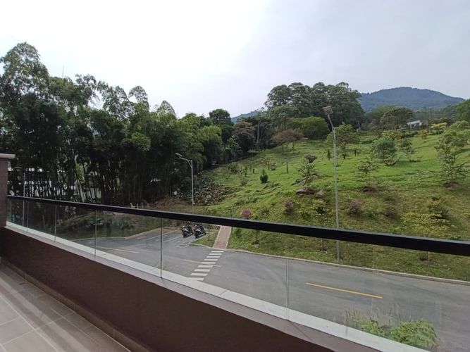 Apartamento de 1 alcoba en arriendo en Loma Del Escobero, Envigado, 63 m² · foto 14 de 20