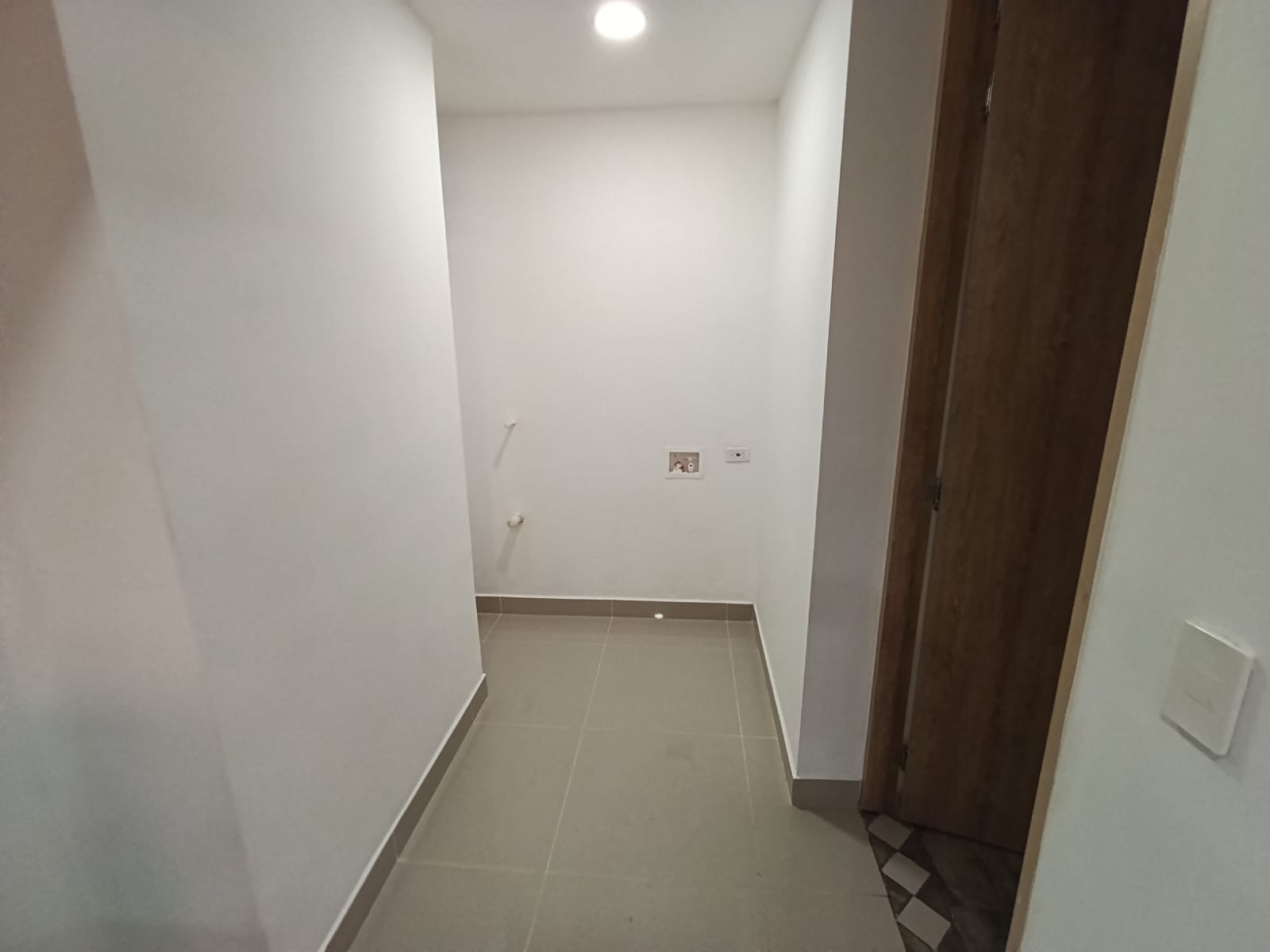 Apartaestudio en arriendo en Laureles, Medellín · foto 3 de 12