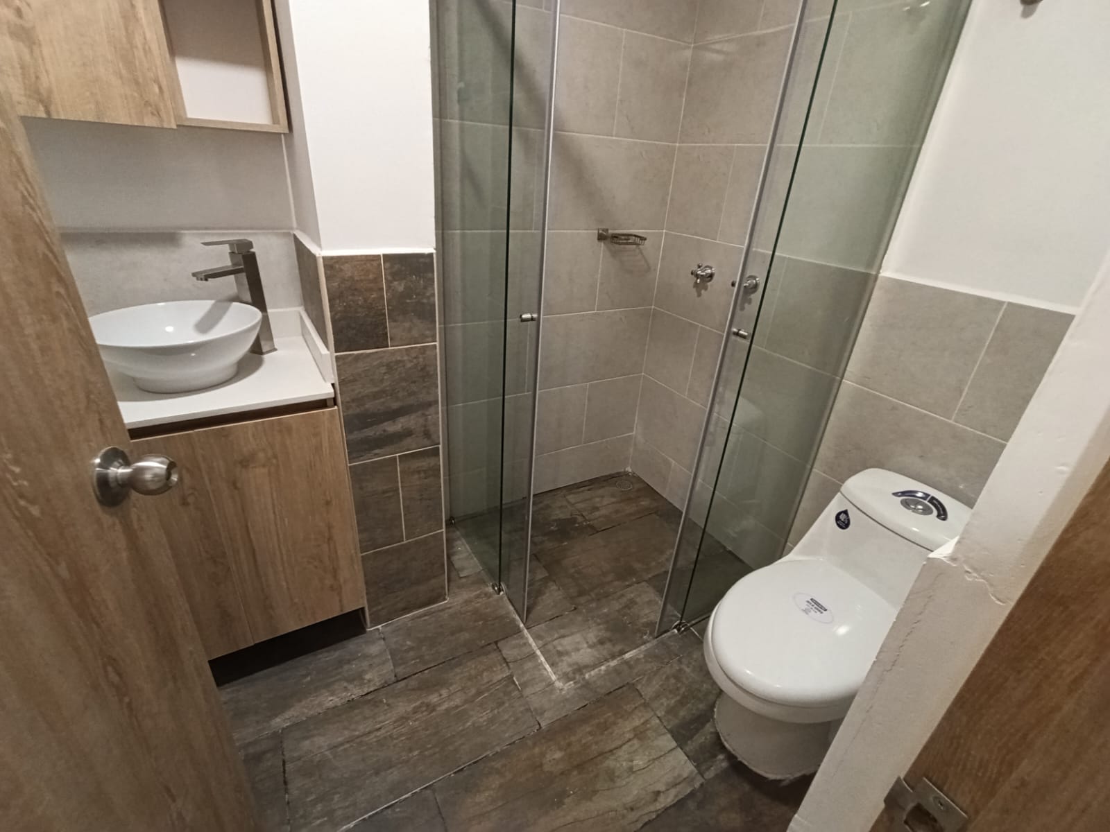Apartaestudio en arriendo en Laureles, Medellín · foto 4 de 12