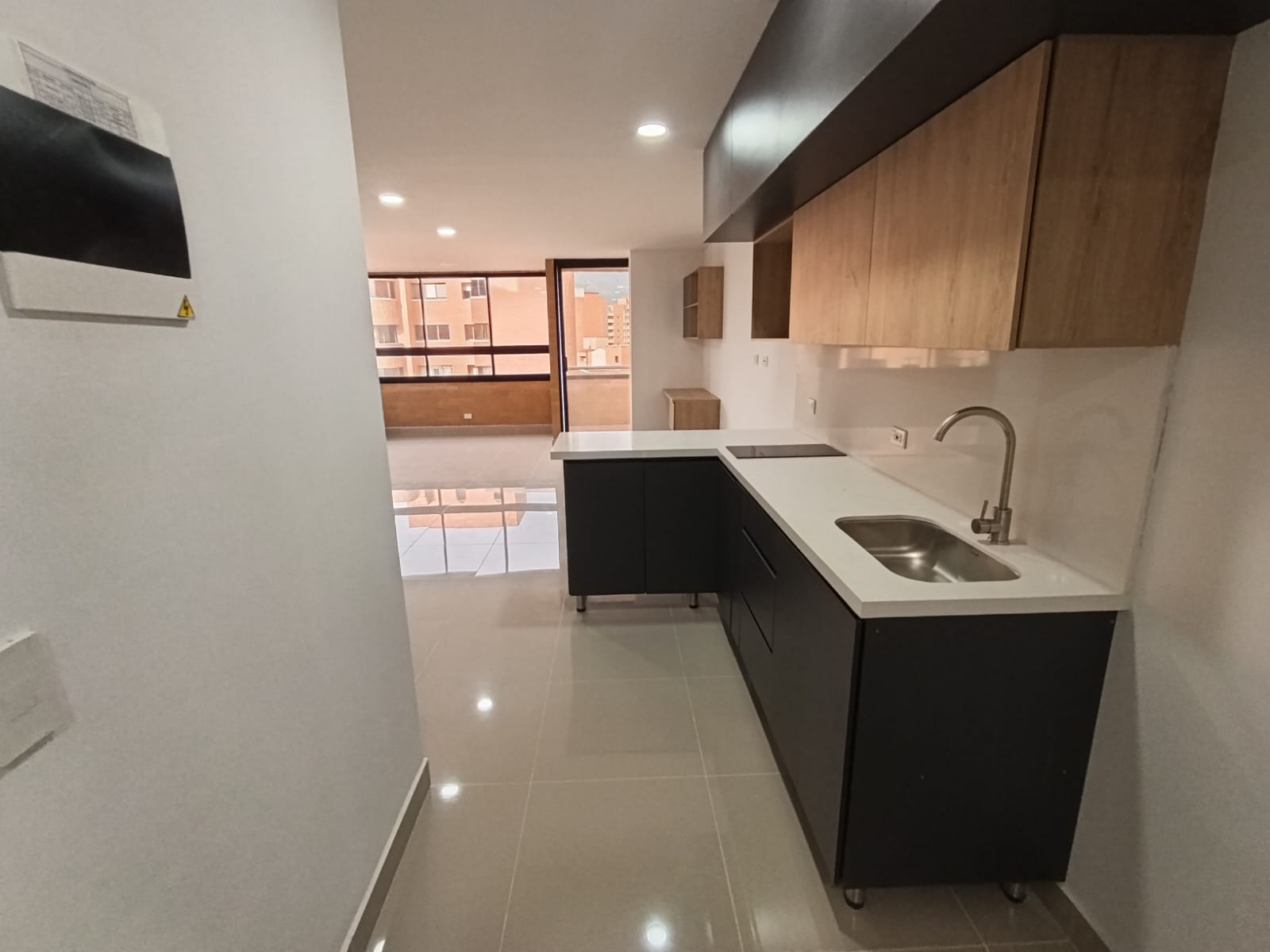 Apartaestudio en arriendo en Laureles, Medellín · foto 5 de 12