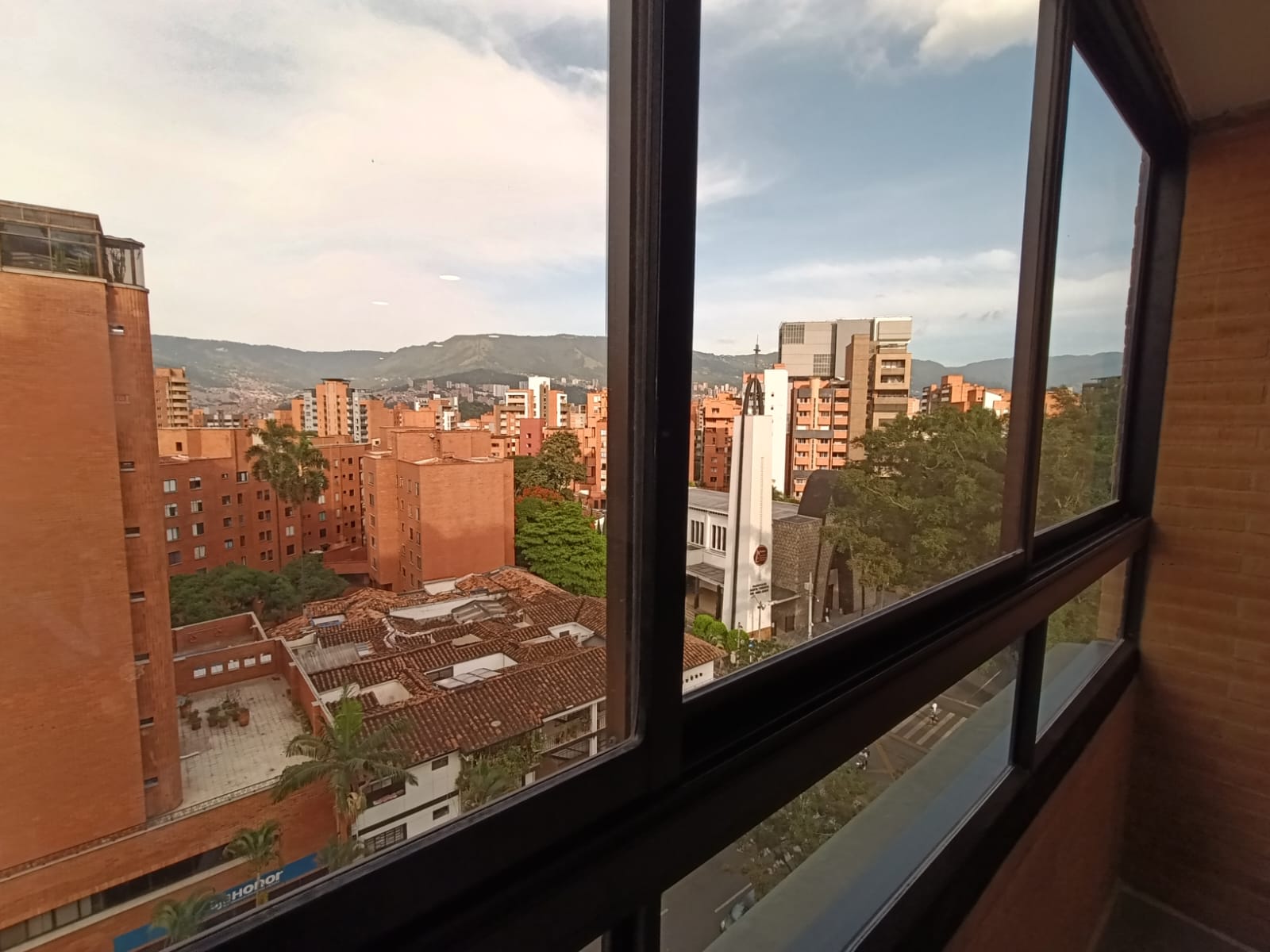 Apartaestudio en arriendo en Laureles, Medellín · foto 7 de 12