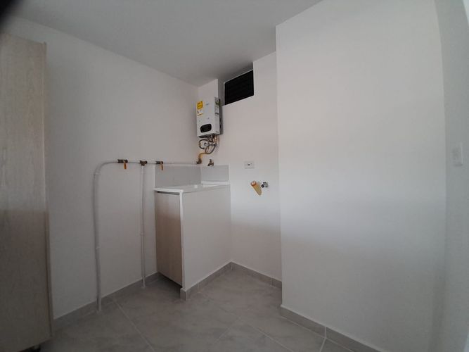 Apartaestudio en arriendo en Cristobal, Medellín, 35 m² · foto 7 de 10