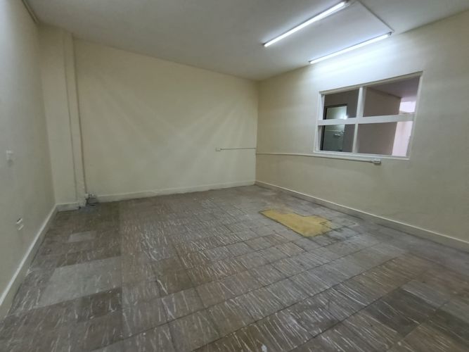 Bodega en arriendo en La América, Medellín, 330 m² · foto 13 de 16