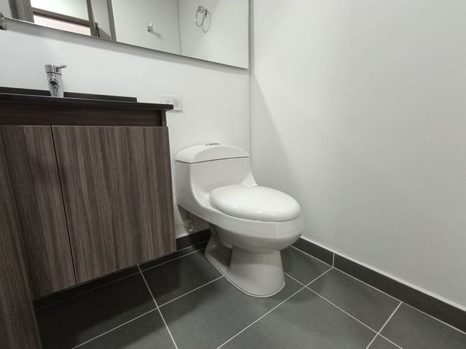 Apartamento de 2 alcobas en arriendo en San Diego, Medellín, 71 m² · foto 11 de 14