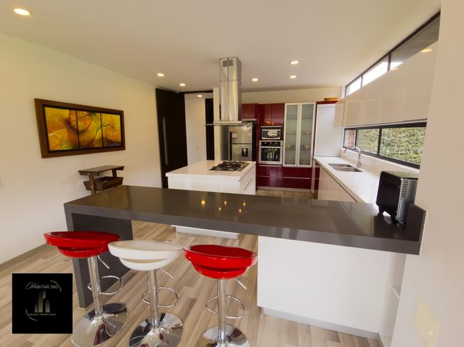 Casa de 4 alcobas en venta en Pueblo Viejo, Cota, 522 m² · foto 18 de 24