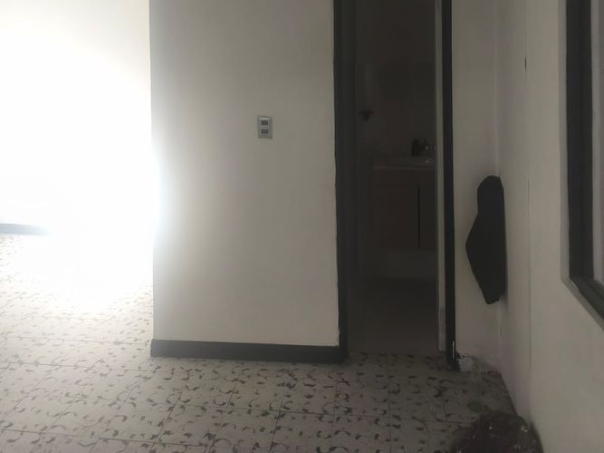 Bodega en arriendo en Camino Verde, Envigado, 220 m² · foto 7 de 9