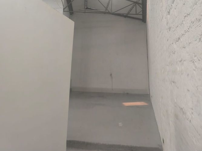Bodega en arriendo en Camino Verde, Envigado, 220 m² · foto 8 de 9