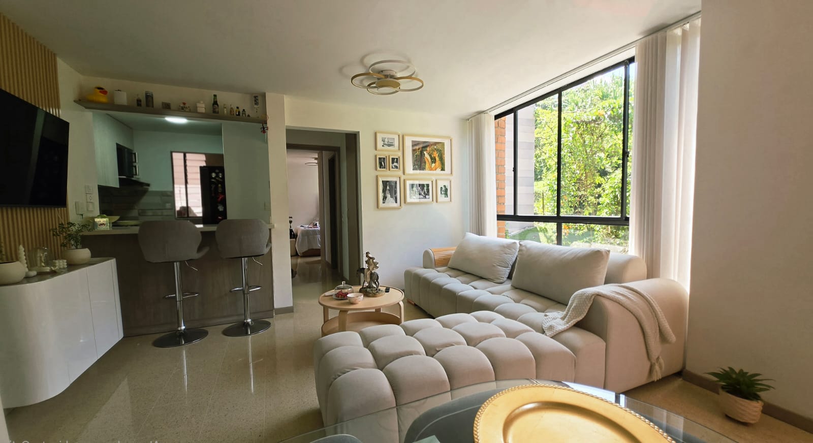 Apartaestudio en Arriendo en El Poblado, Medellín