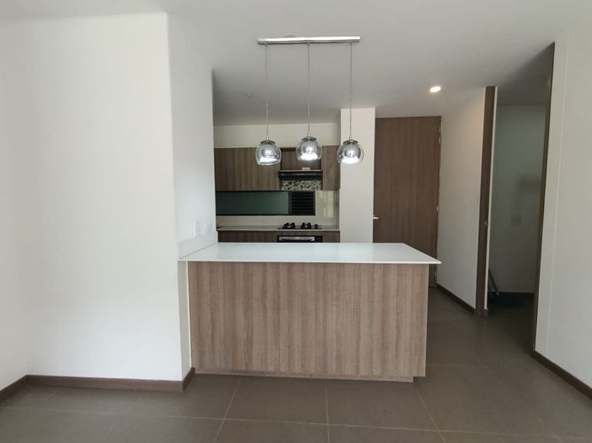 Apartamento de 2 alcobas en arriendo en Mugá, Envigado, 87 m² · foto 3 de 20