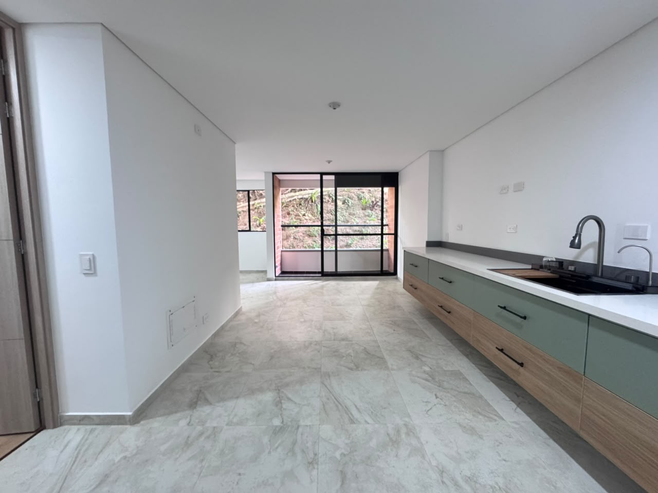 Studio for rent in Señorial, Envigado