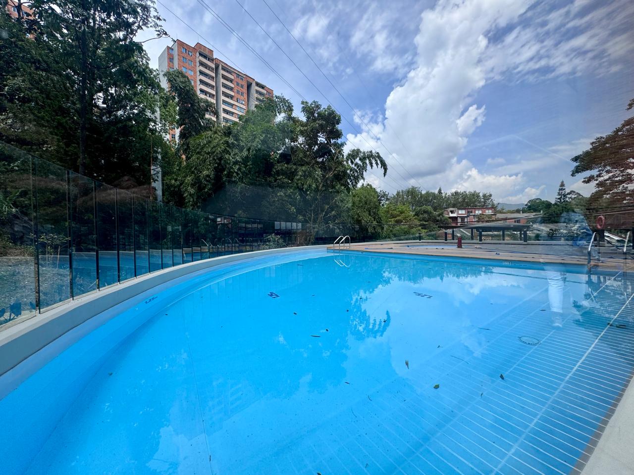 Apartaestudio en arriendo en Señorial, Envigado · foto 14 de 17