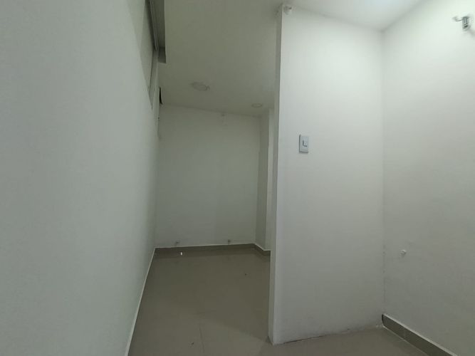 Local en arriendo en Villa Carlota, Medellín, 47 m² · foto 5 de 11