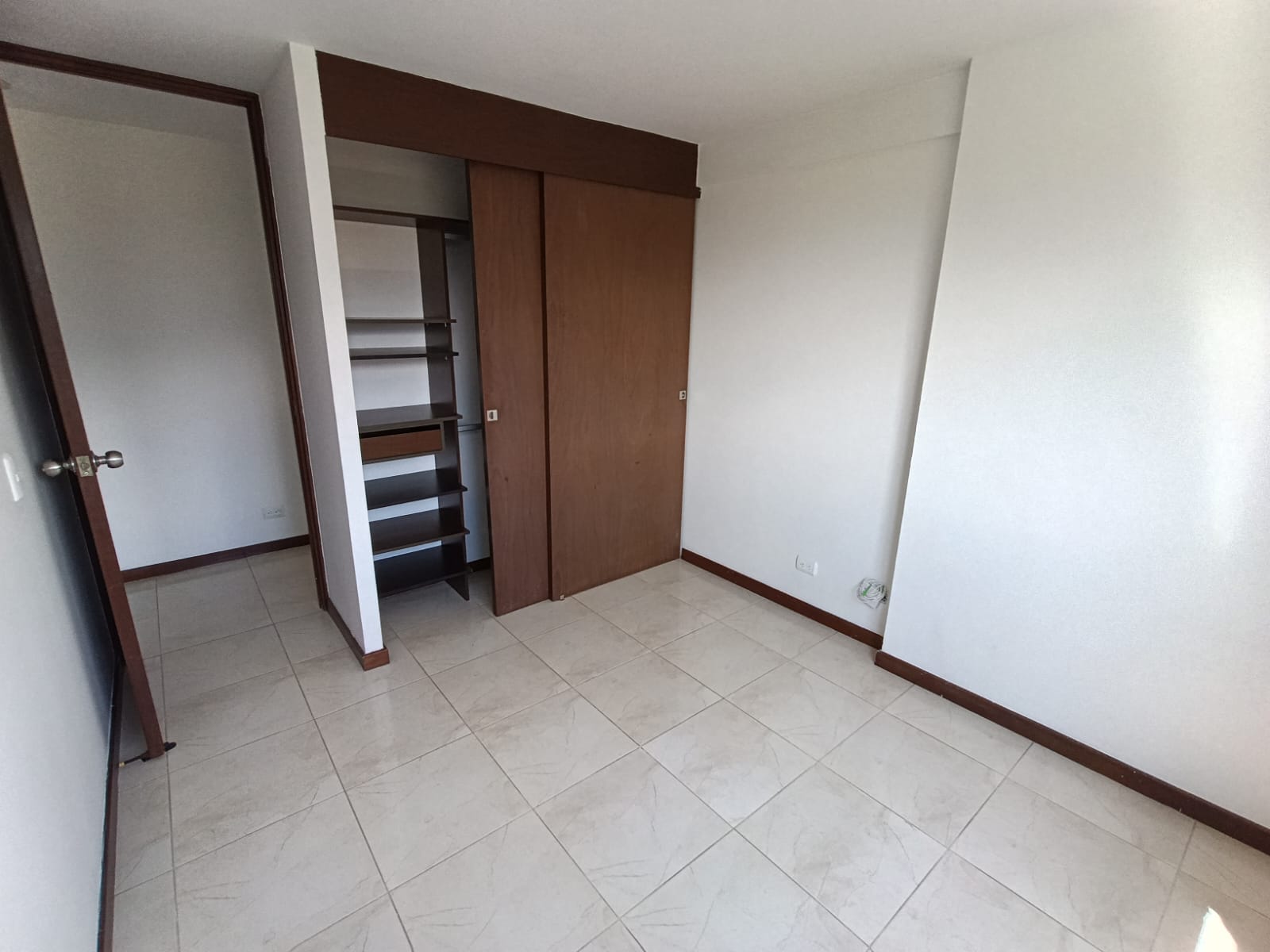 Apartamento en arriendo en Belén, Medellín · foto 7 de 20