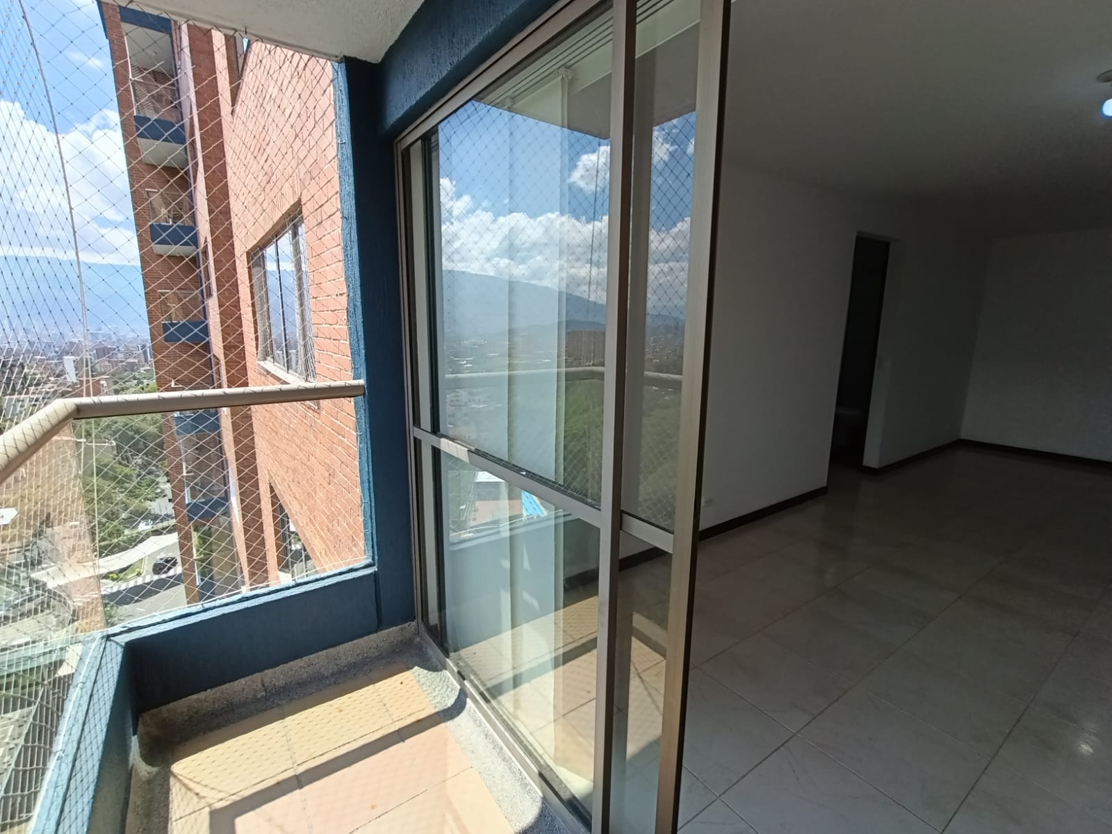 Apartamento en arriendo en Belén, Medellín · foto 15 de 20