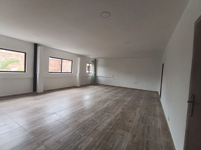 Oficina en arriendo en Viviendas Del Sur, Itagüí, 60 m² · foto 4 de 10