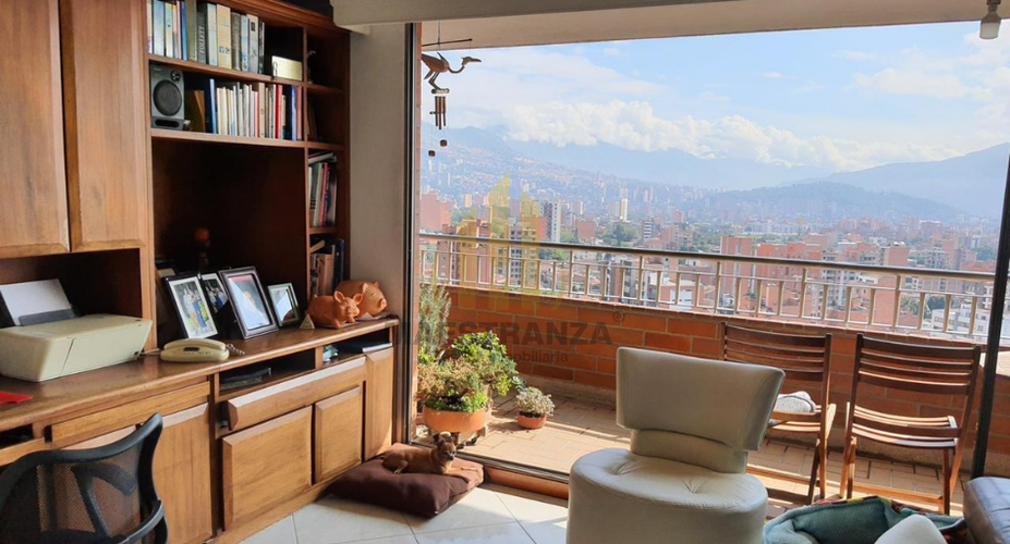 Apartamento en venta en Laureles, Medellín · foto 5 de 13