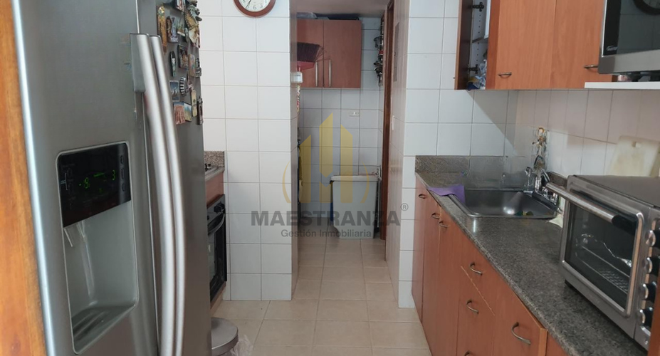 Apartamento en venta en Laureles, Medellín · foto 7 de 13