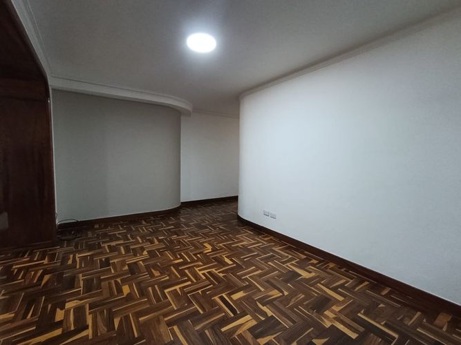 Apartamento de 3 alcobas en arriendo en El Poblado, Medellín, 147 m² · foto 12 de 15