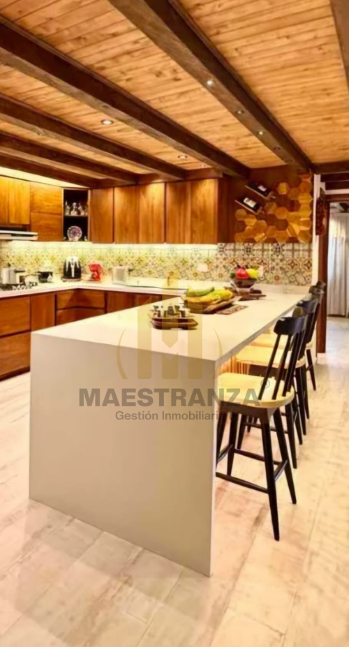 Finca en venta en Las Garzonas, El Carmen de Viboral, 387 m² · foto 2 de 14