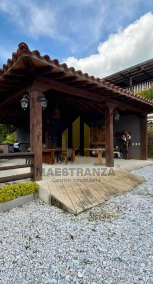 Finca en venta en Las Garzonas, El Carmen de Viboral, 387 m² · foto 14 de 14