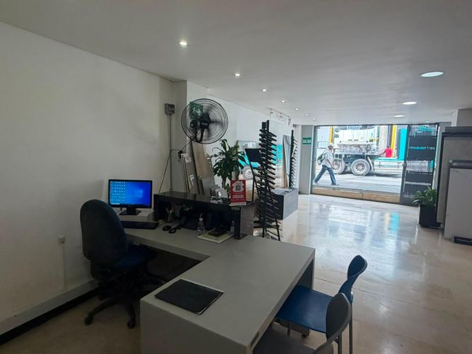 Local en arriendo en El Chagualo, Medellín, 150 m² · foto 5 de 10