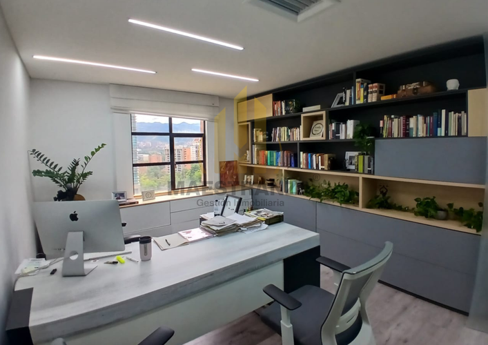 Oficina en venta en Milla De Oro, Medellín, 35 m² · foto 2 de 7