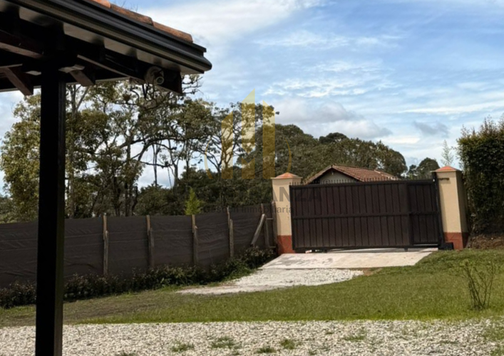 Finca en arriendo en Cabeceras De Llanogrande, Rionegro, 260 m² · foto 4 de 24