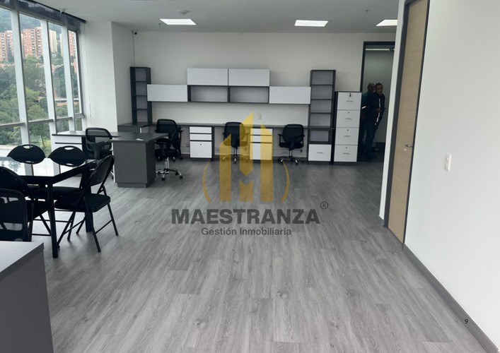 Oficina en arriendo en Villa Carlota, Medellín, 63 m² · foto 6 de 13
