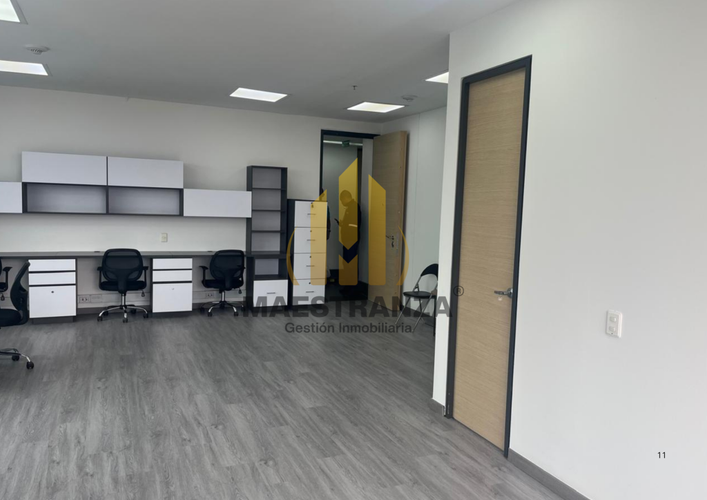 Oficina en arriendo en Villa Carlota, Medellín, 63 m² · foto 8 de 13