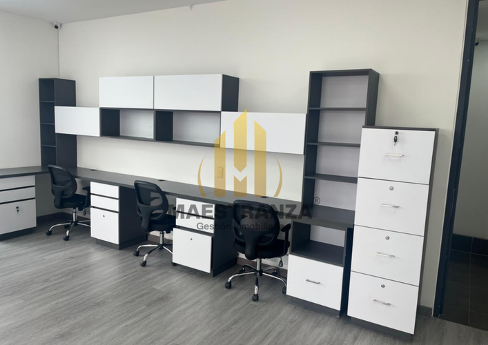 Oficina en arriendo en Villa Carlota, Medellín, 63 m² · foto 11 de 13