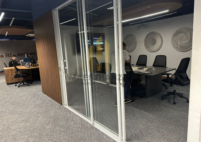 Oficina en arriendo en Las Palmas, Medellín, 255 m² · foto 9 de 14