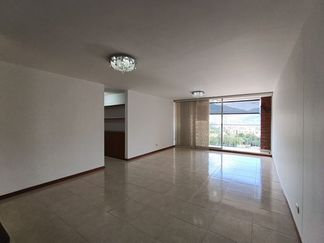 Apartamento de 3 alcobas en arriendo en Camino Verde, Envigado, 107 m² · foto 16 de 20