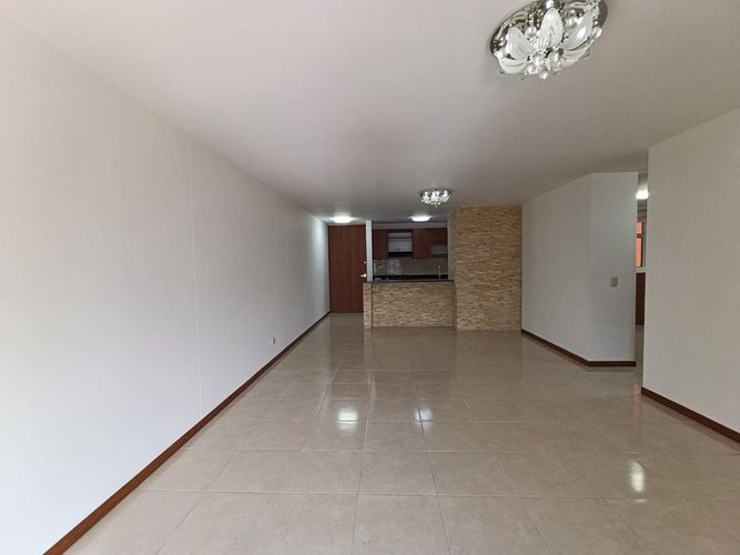 Apartamento de 3 alcobas en arriendo en Camino Verde, Envigado, 107 m² · foto 17 de 20