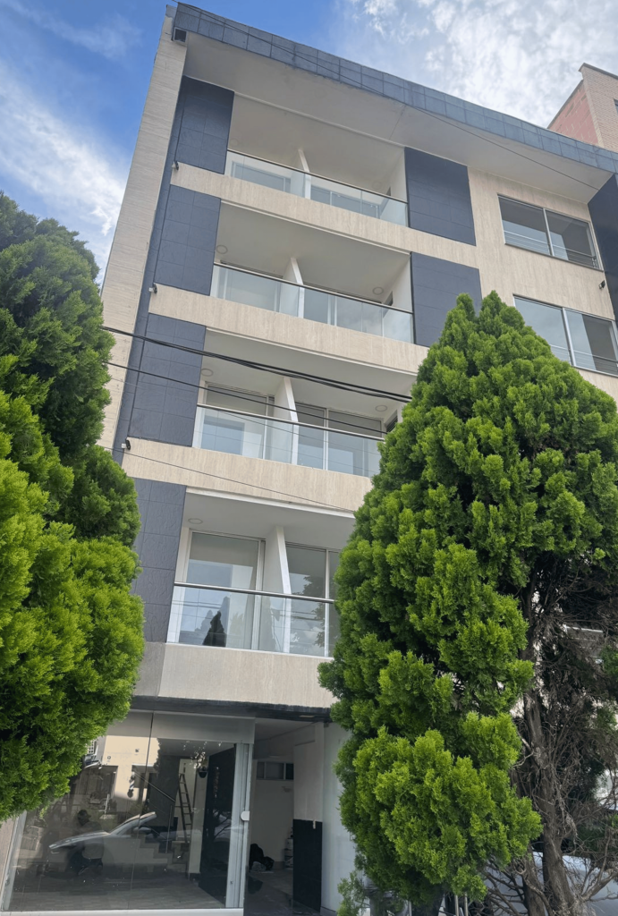 20BR Building in Laureles (740 m²) for Sale