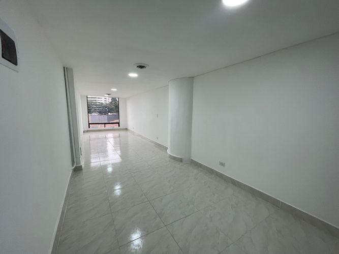 Oficina en arriendo en Astorga, Medellín, 30 m² · foto 6 de 12