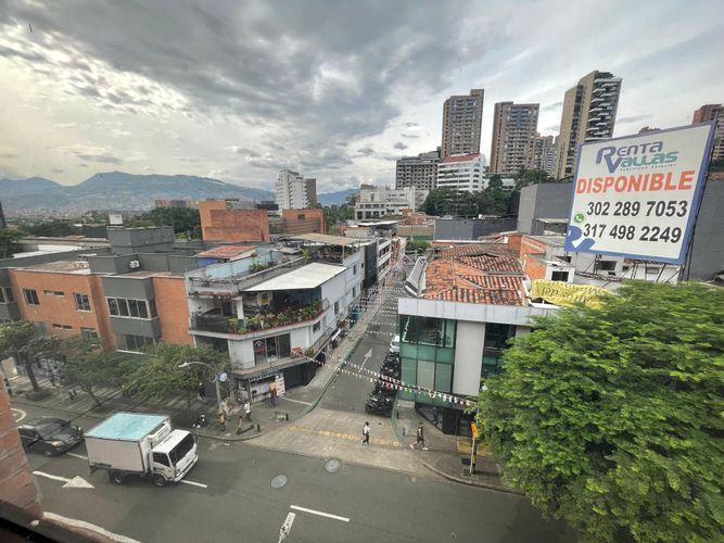 Oficina en arriendo en Astorga, Medellín, 30 m² · foto 11 de 12