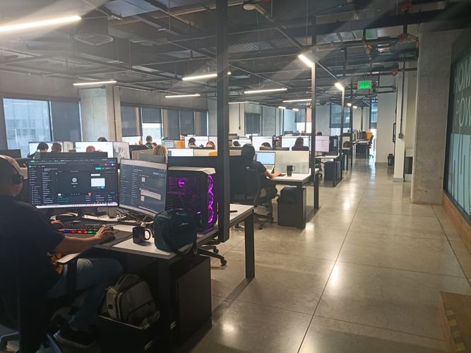 Oficina en arriendo en Patio Bonito, Medellín, 909 m² · foto 11 de 17