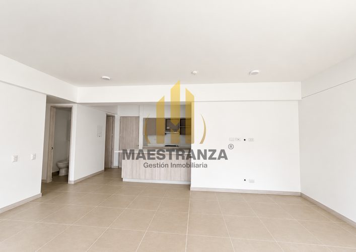 Apartamento de 3 alcobas en venta en Villa Carlota, Medellín, 138 m² · foto 3 de 14