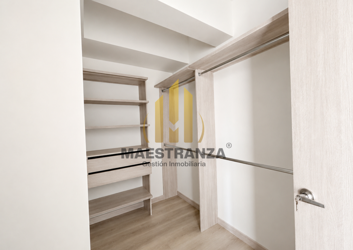 Apartamento de 3 alcobas en venta en Villa Carlota, Medellín, 138 m² · foto 7 de 14