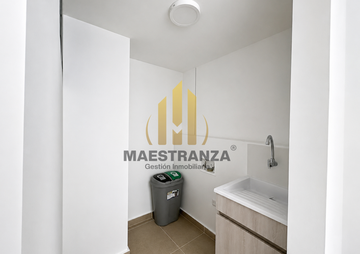 Apartamento de 3 alcobas en venta en Villa Carlota, Medellín, 138 m² · foto 9 de 14