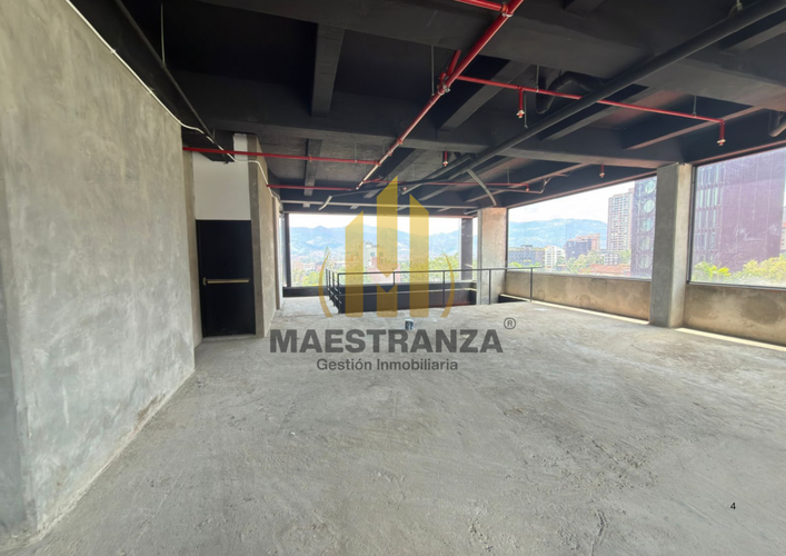 Local en arriendo en El Poblado, Medellín, 418 m² · foto 3 de 13