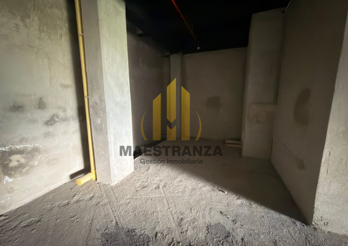 Local en arriendo en El Poblado, Medellín, 243 m² · foto 7 de 22