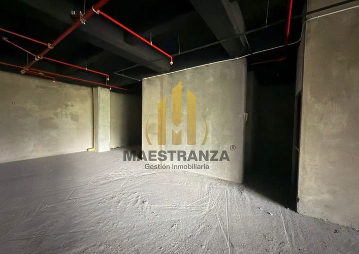 Local en arriendo en El Poblado, Medellín, 243 m² · foto 10 de 22