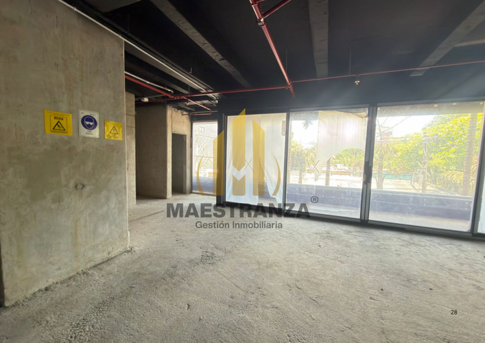 Local en arriendo en El Poblado, Medellín, 243 m² · foto 16 de 22