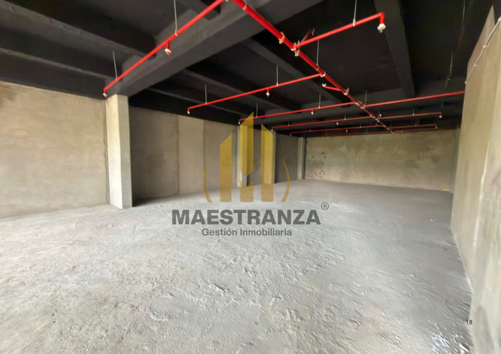 Local en arriendo en El Poblado, Medellín, 243 m² · foto 4 de 19