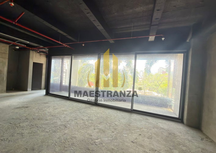 Local en arriendo en El Poblado, Medellín, 243 m² · foto 8 de 19