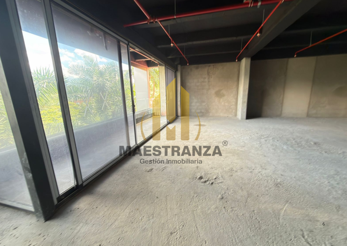 Local en arriendo en El Poblado, Medellín, 243 m² · foto 14 de 19